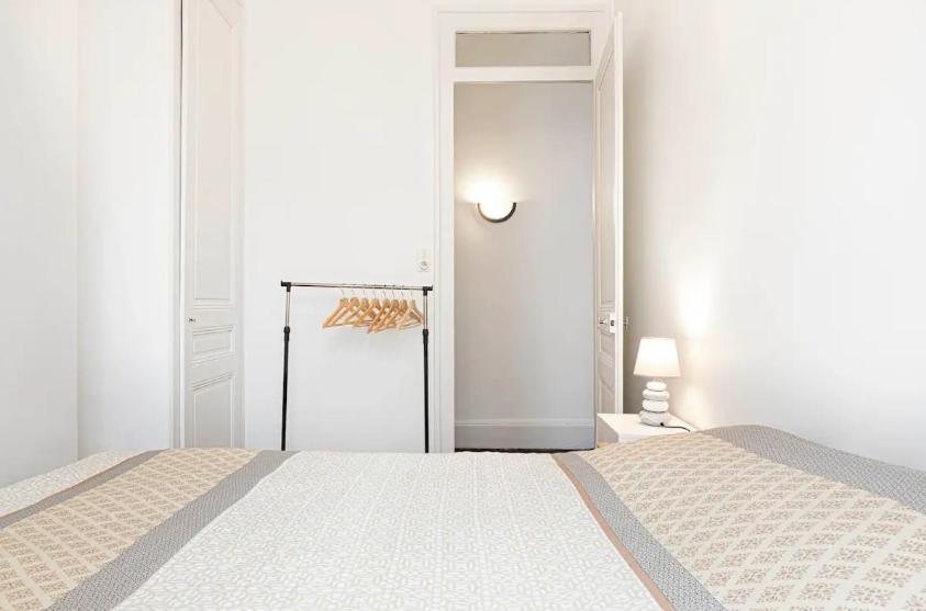 Appartement 2 Pieces Jean Mace Et Stationnement Lião Exterior foto